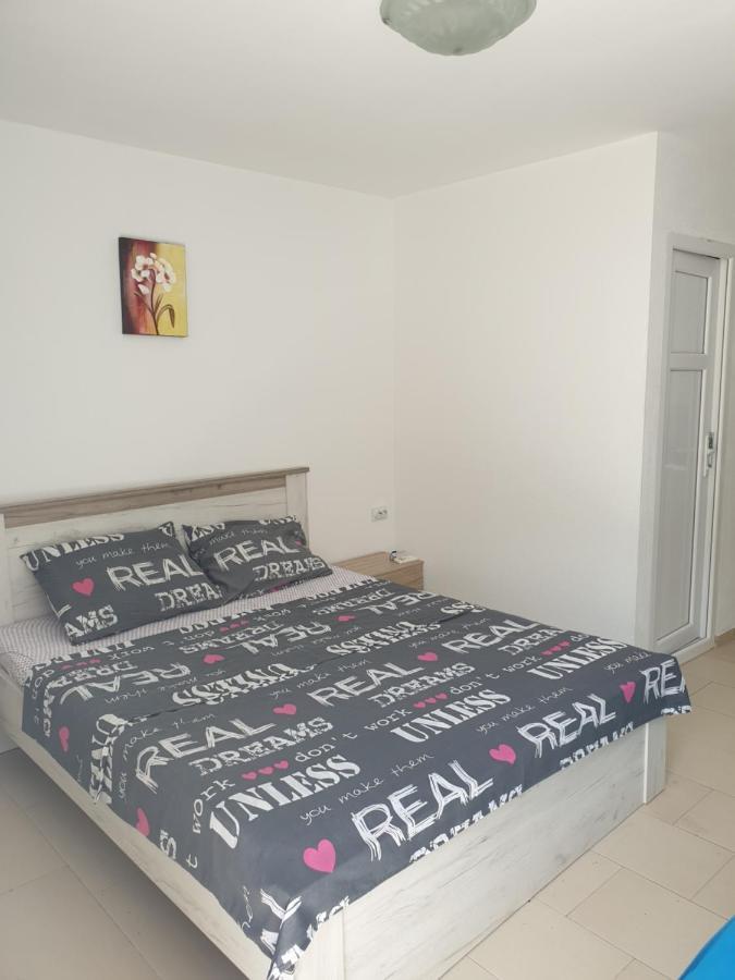Apartment Bradex Dreams Bečići Екстериор снимка